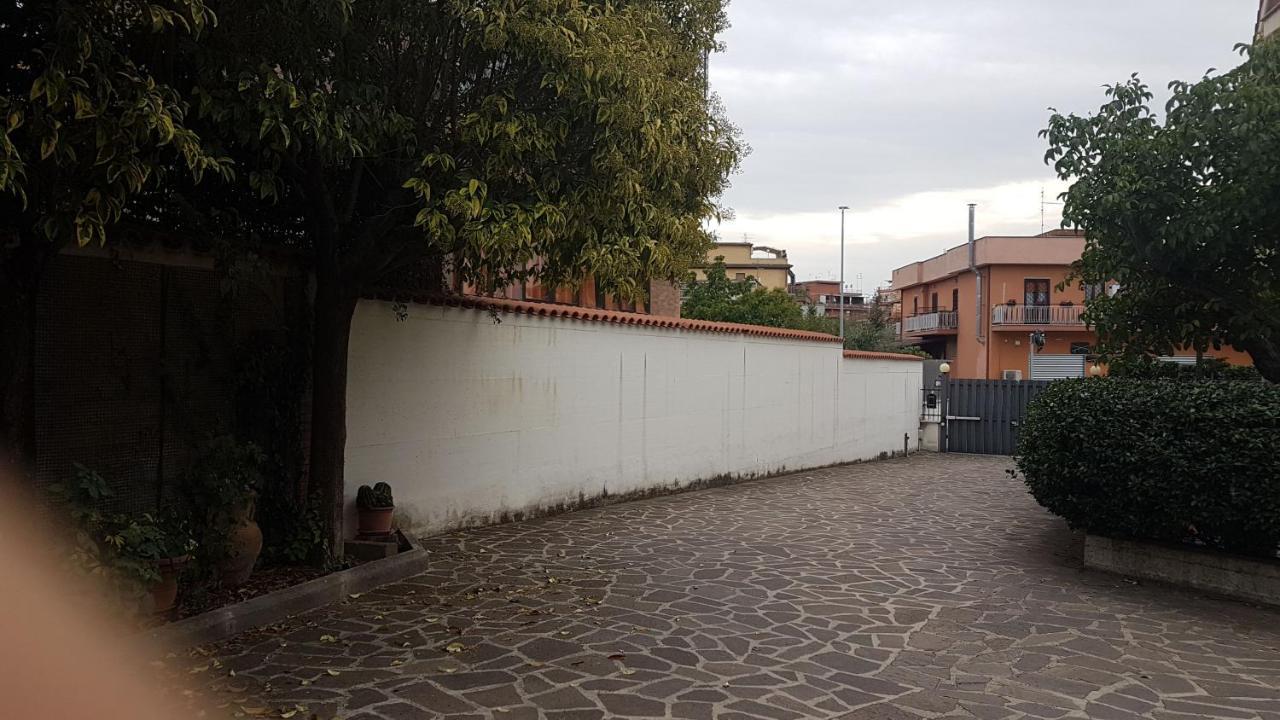 La Casa Degli Artisti Apartment Рим Екстериор снимка